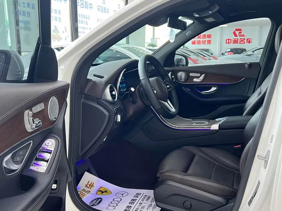 Mercedes Benz GLC