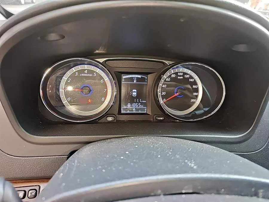 Dongfeng Fengxing CM7