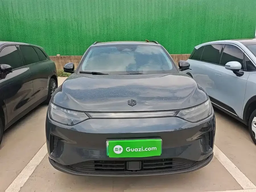 Leapmotor C11