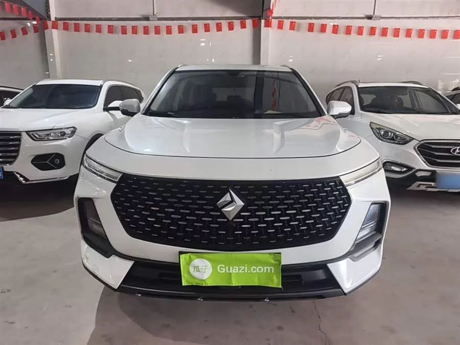 Baojun RS-5