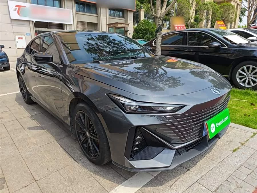 Changan UNI-V