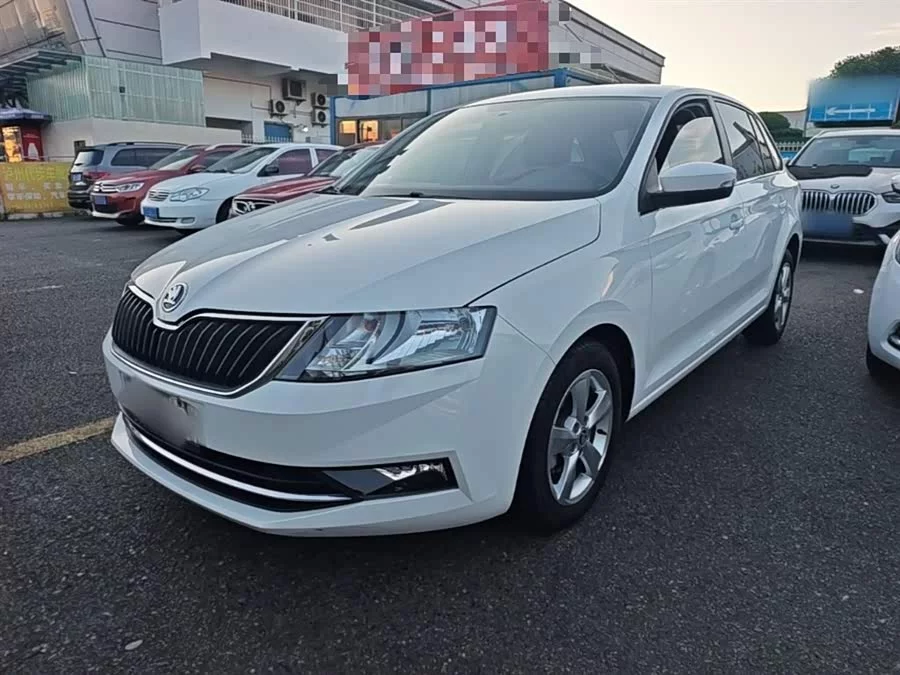 Skoda Rapid