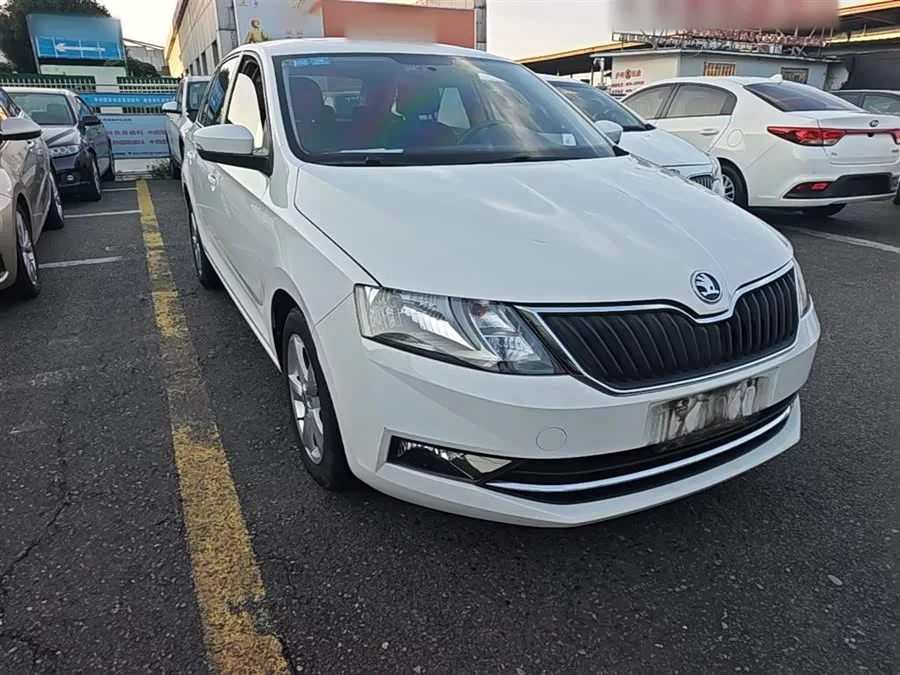 Skoda Rapid