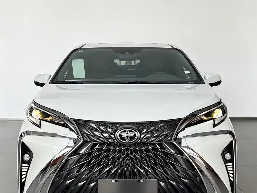 Toyota Granvia