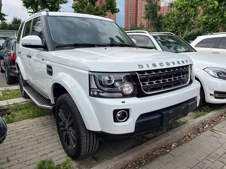 Land Rover finds