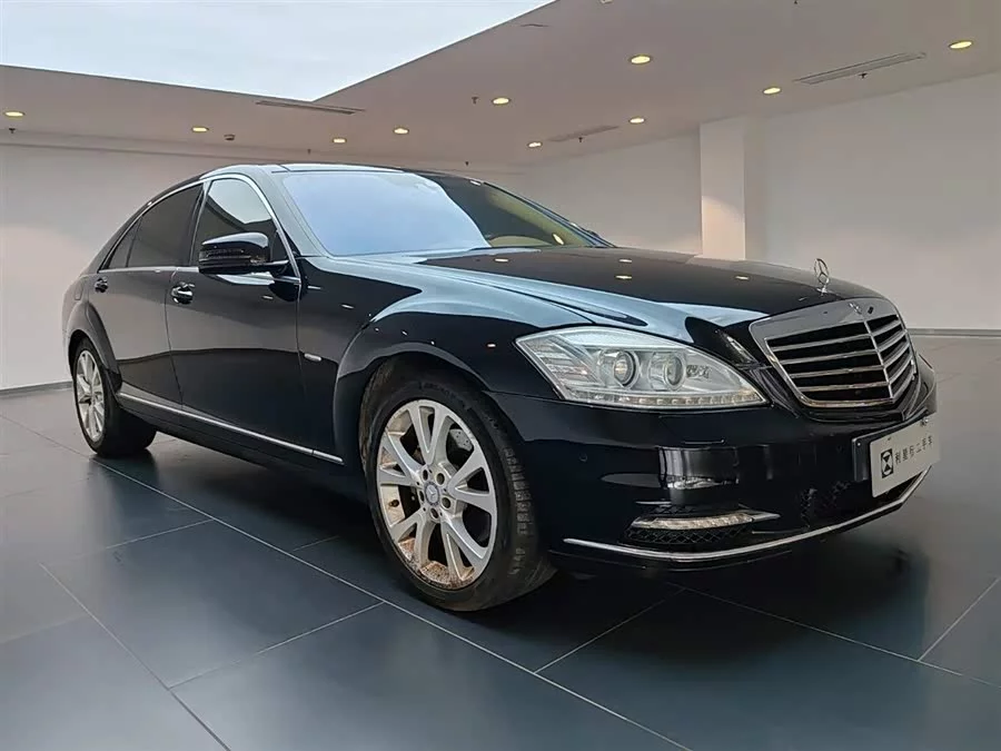 Mercedes Benz S class