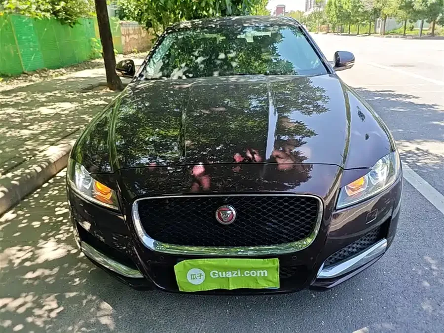 Jaguar XFL