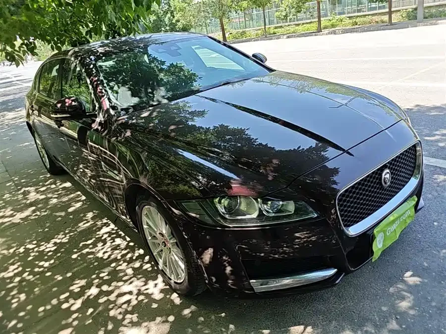 Jaguar XFL