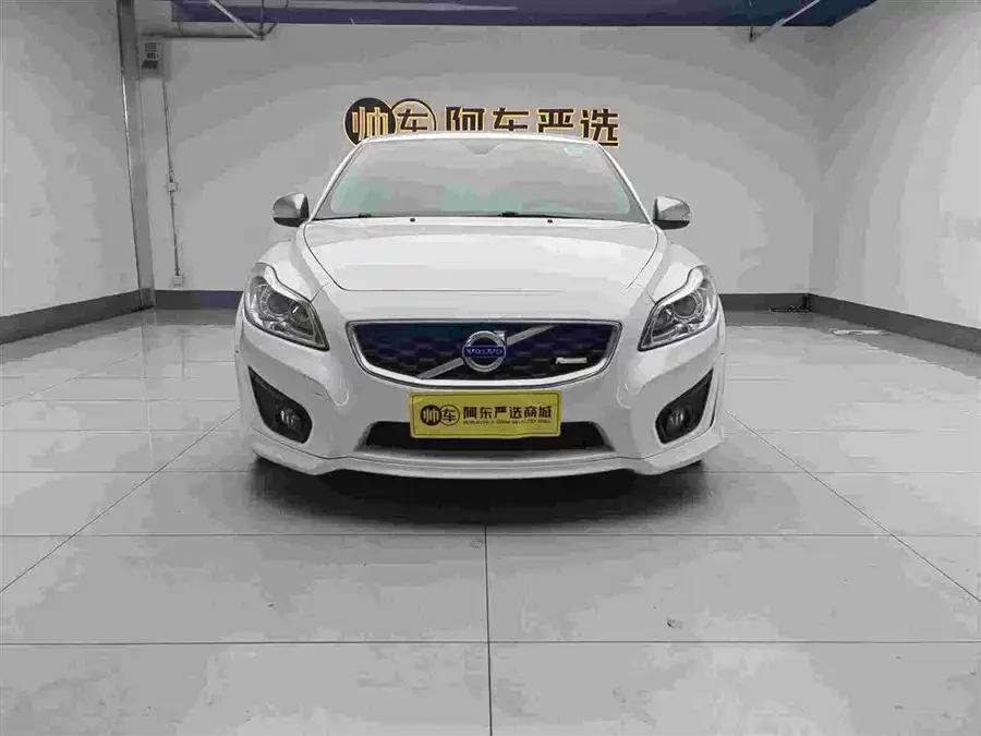 Volvo C30