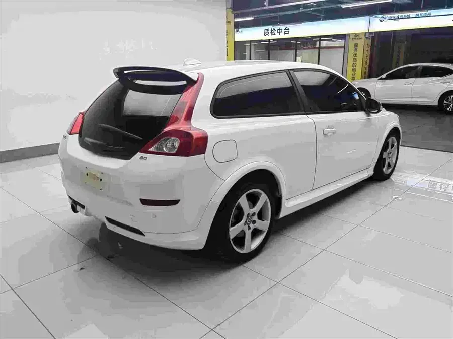 Volvo C30