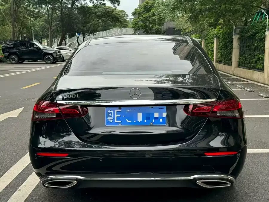 Mercedes Benz E-Class