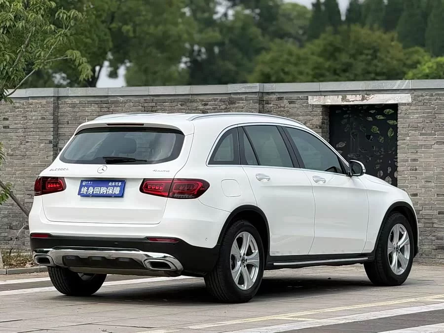 Mercedes Benz GLC