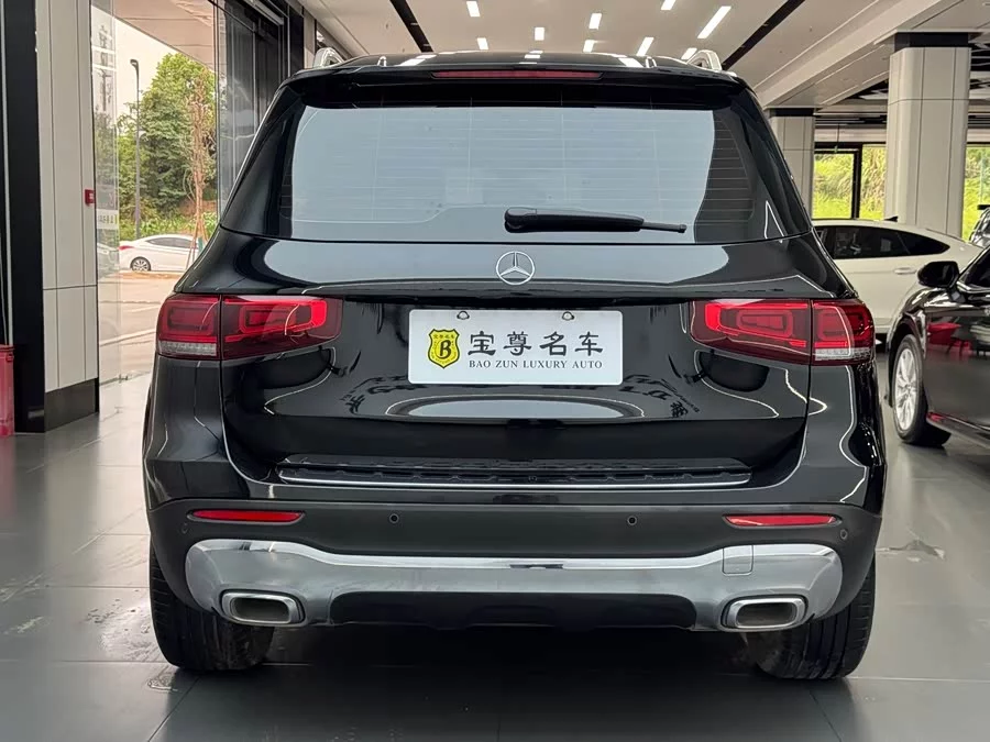 Mercedes Benz GLB
