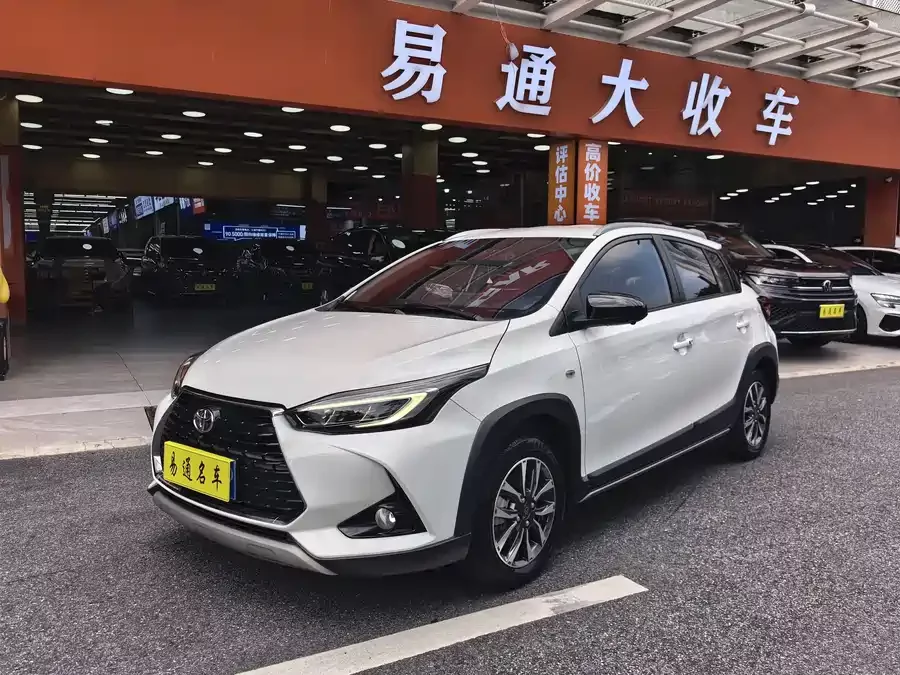 Toyota YARiS L