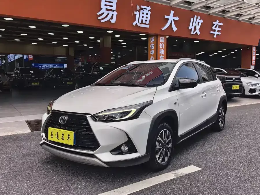 Toyota YARiS L