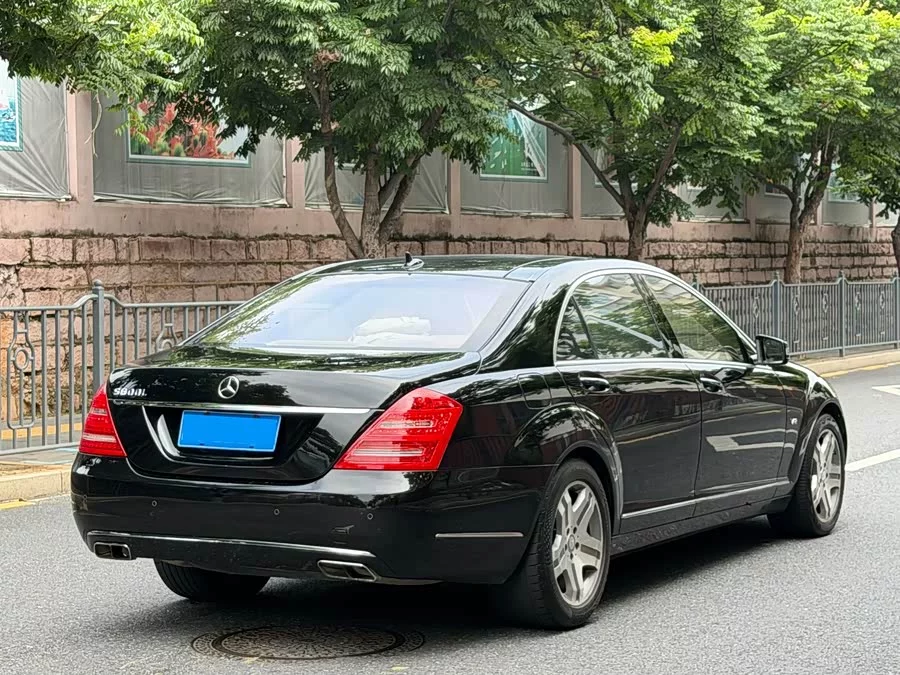 Mercedes Benz S class