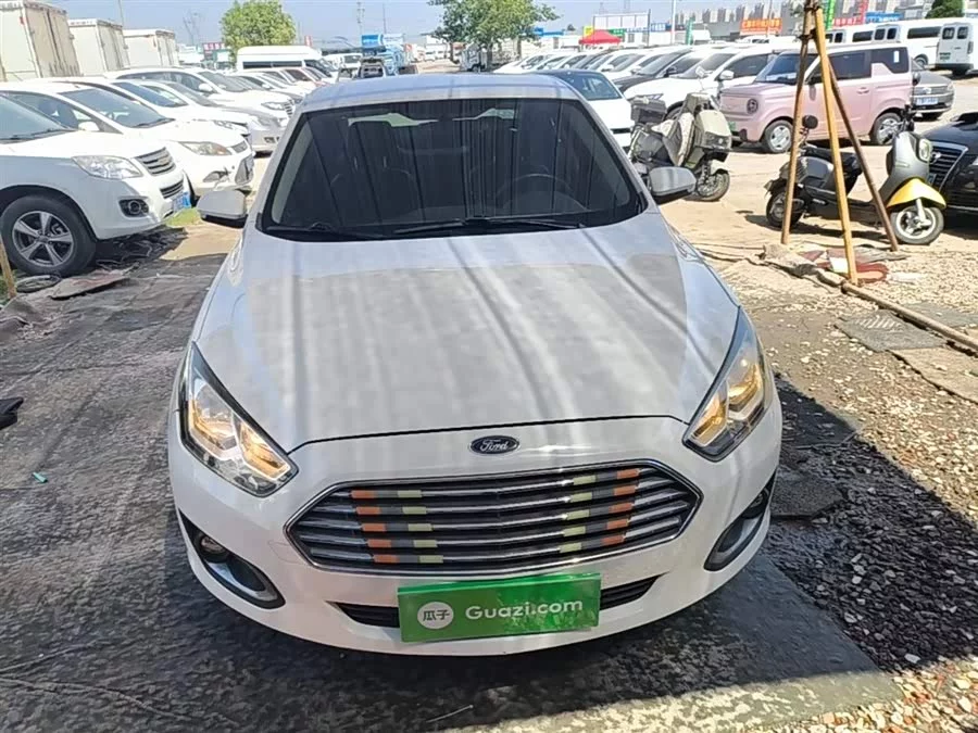 Ford Escort