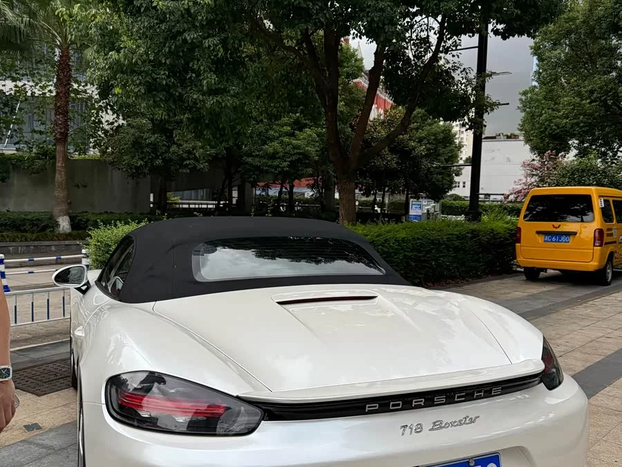 Porsche 718