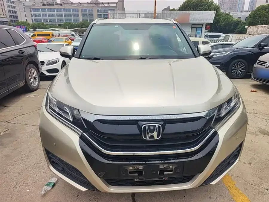 Honda UR-V