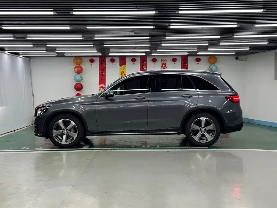 Mercedes Benz GLC