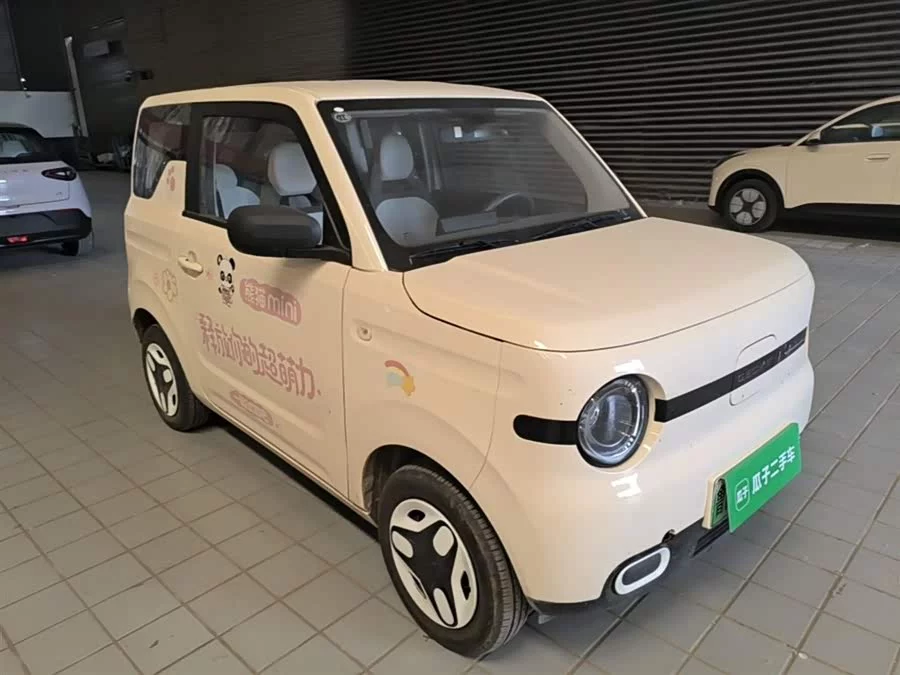 Geely Panda