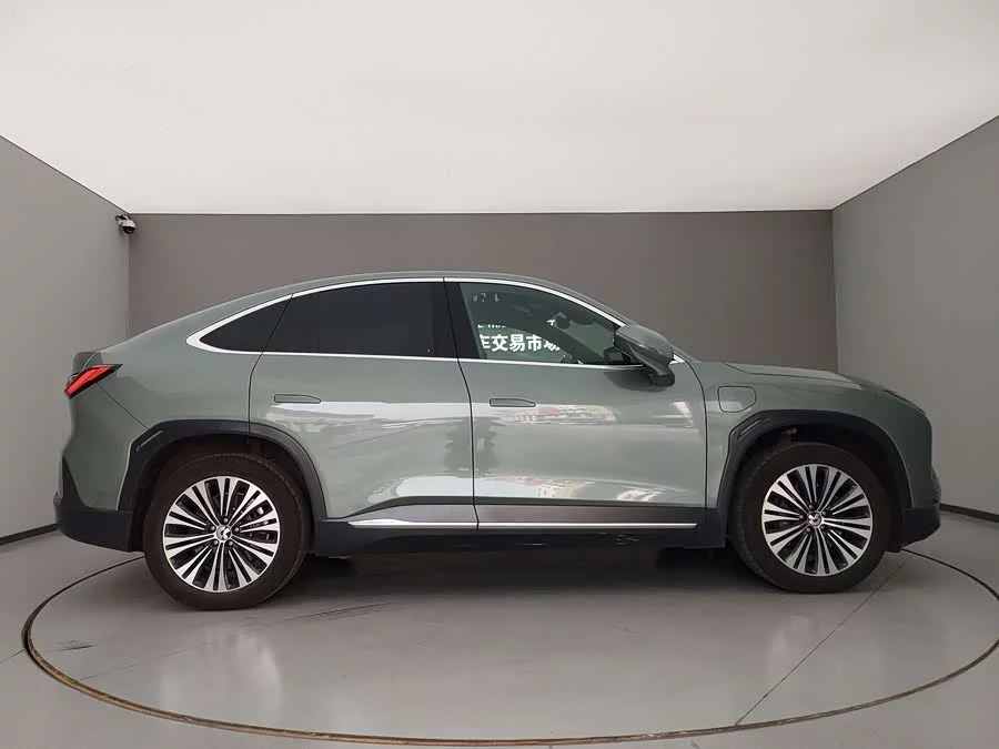 NIO EC6