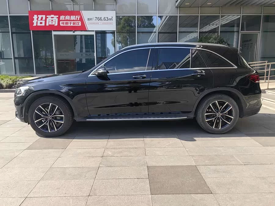Mercedes Benz GLC