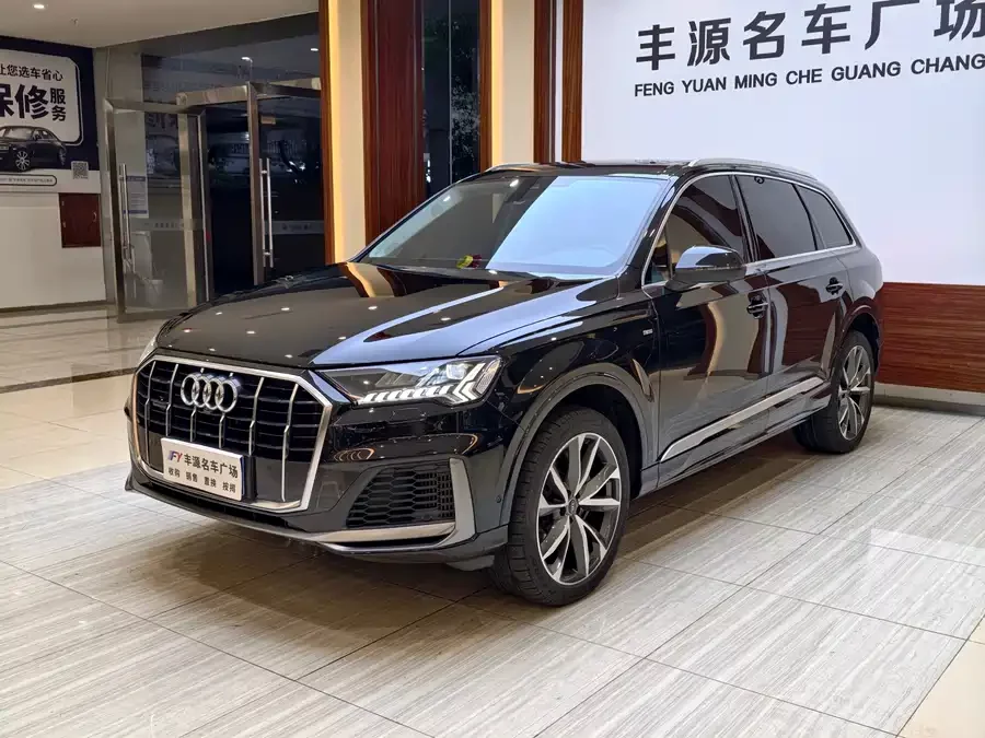 Audi Q7