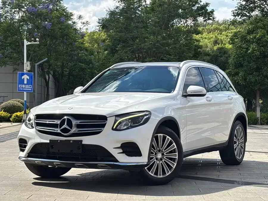 Mercedes Benz GLC