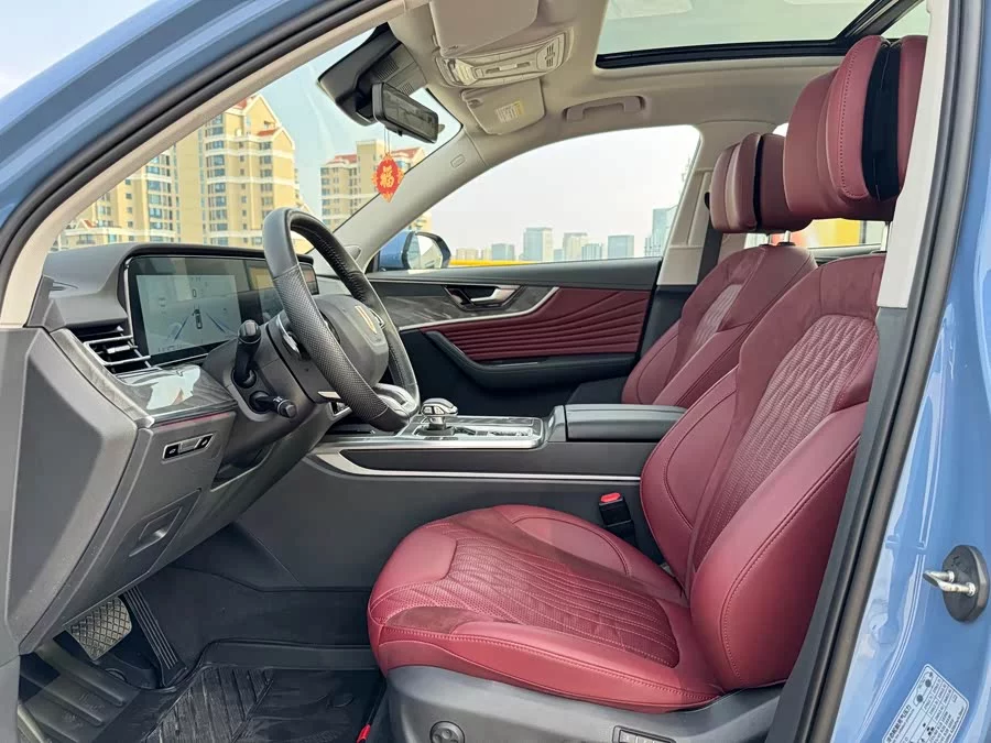 Hongqi HS5