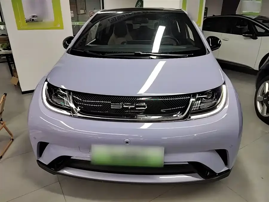 BYD Dolphin