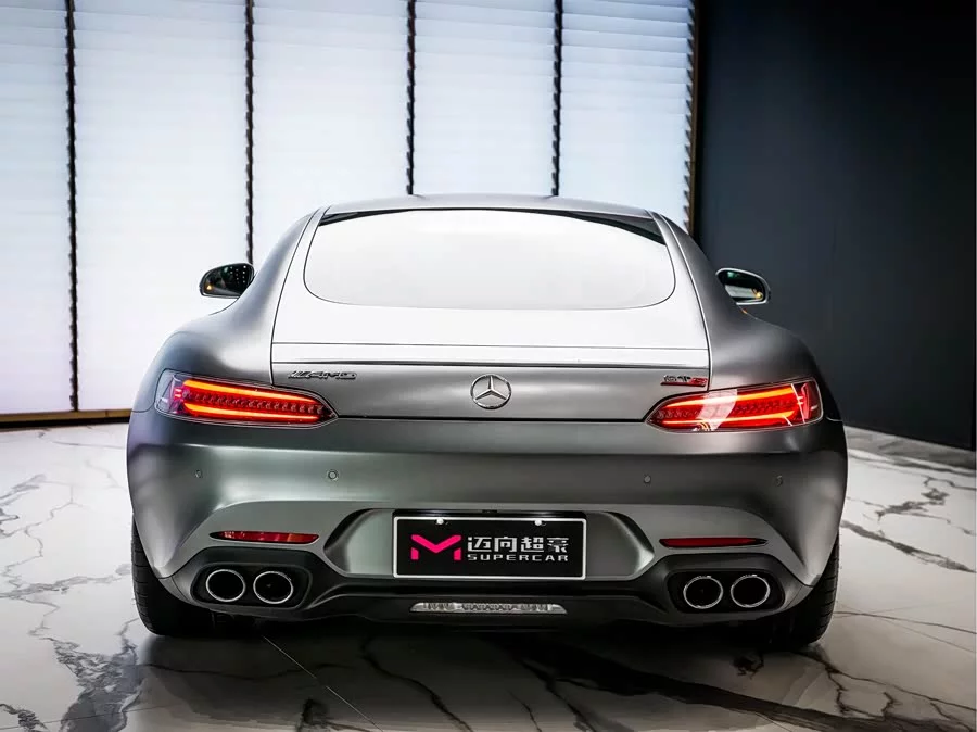 Mercedes Benz AMG GT