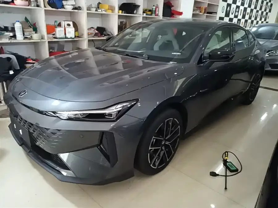 Changan UNI-V