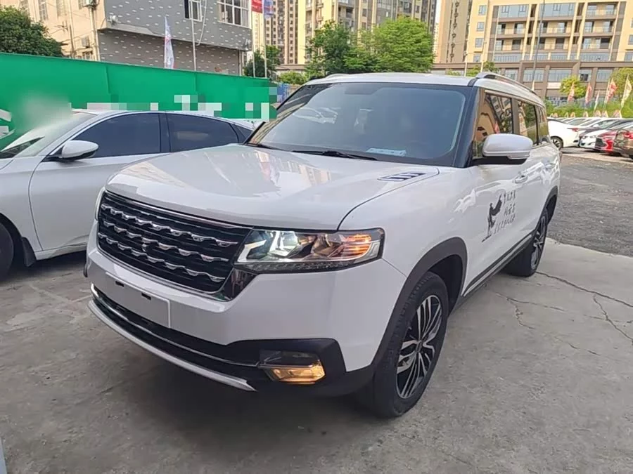 BAIC Q7