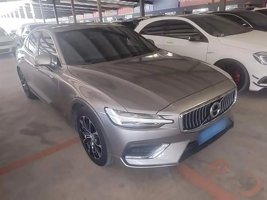 Volvo S60