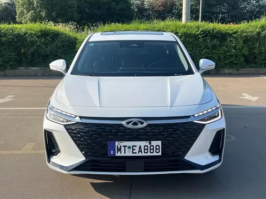 Chery Arrizo 8