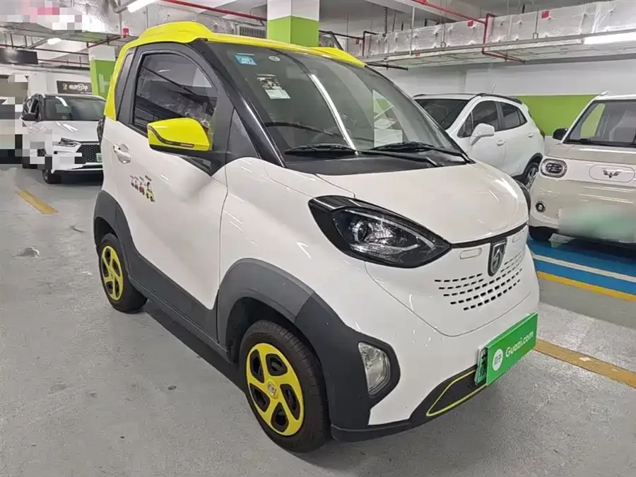 Baojun E100