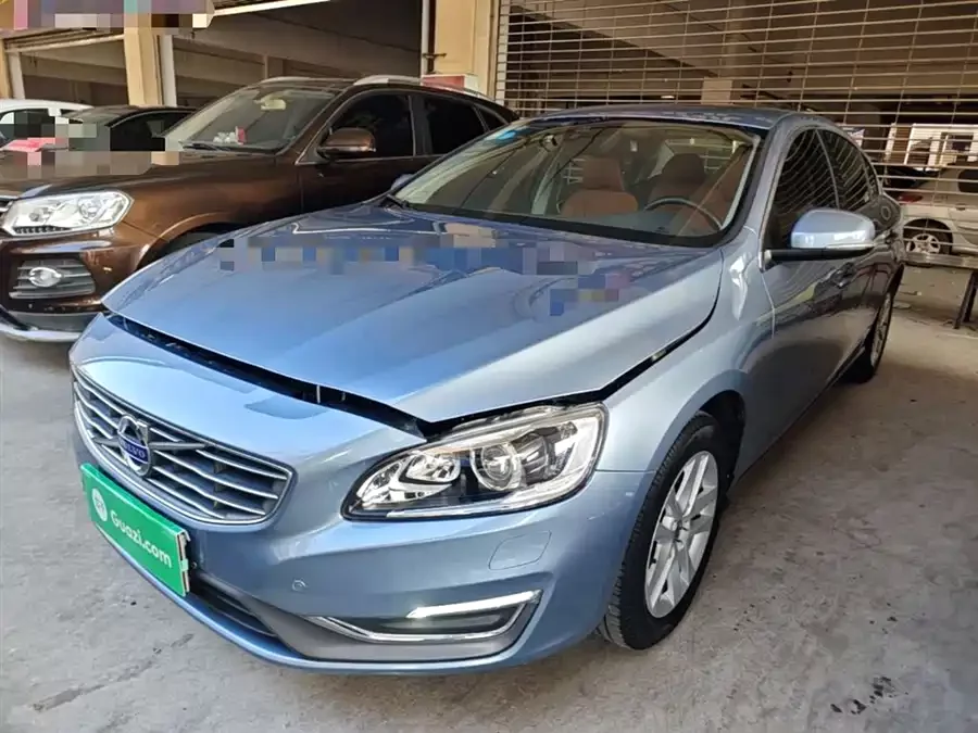 Volvo S60
