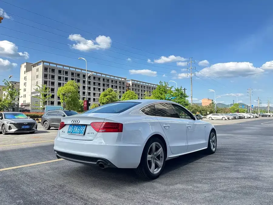 Audi A5