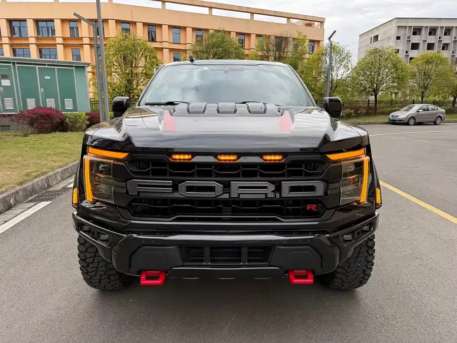 Ford F-150 Raptor