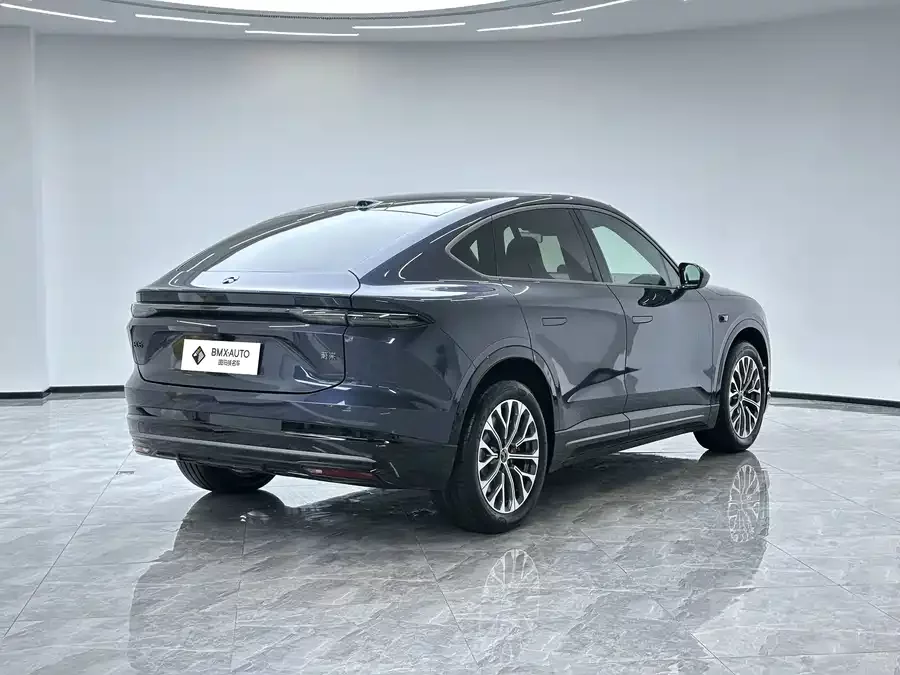 NIO EC6