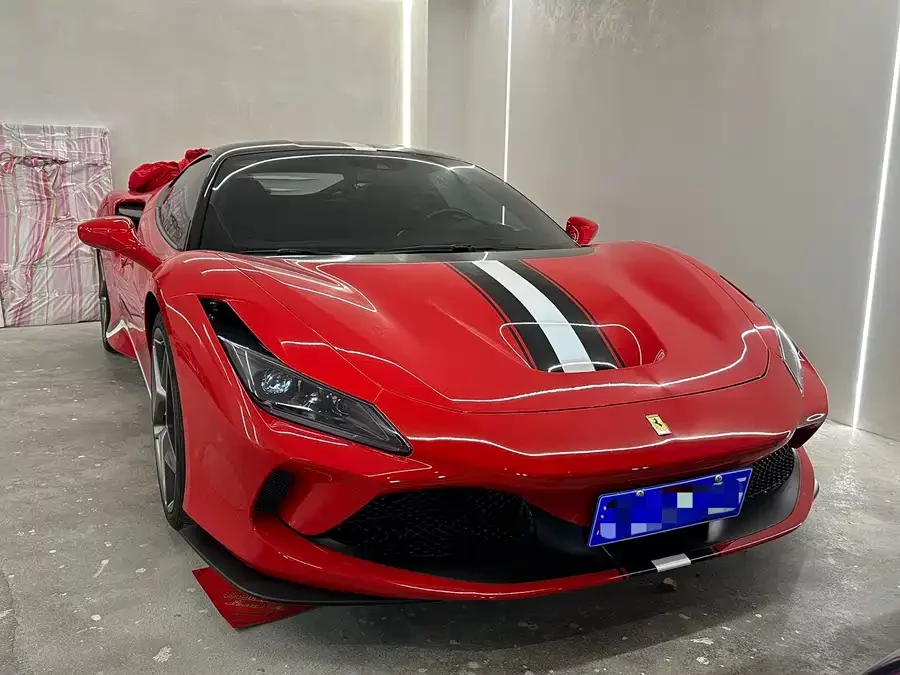 Ferrari F8