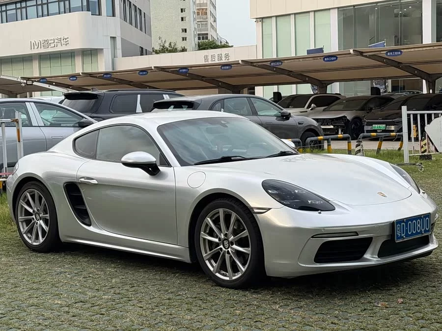 Porsche 718