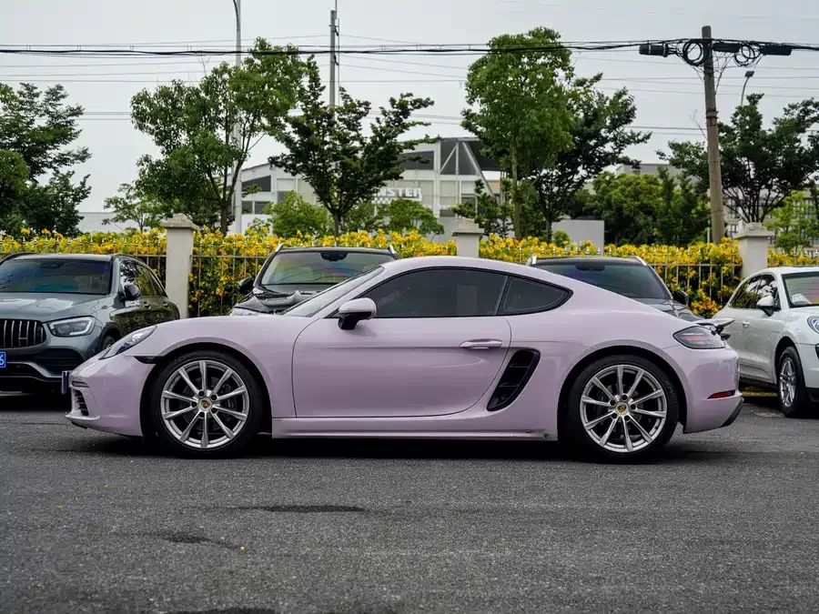 Porsche 718