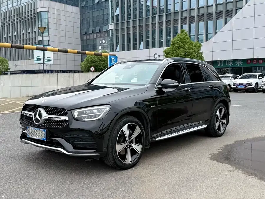 Mercedes Benz GLC