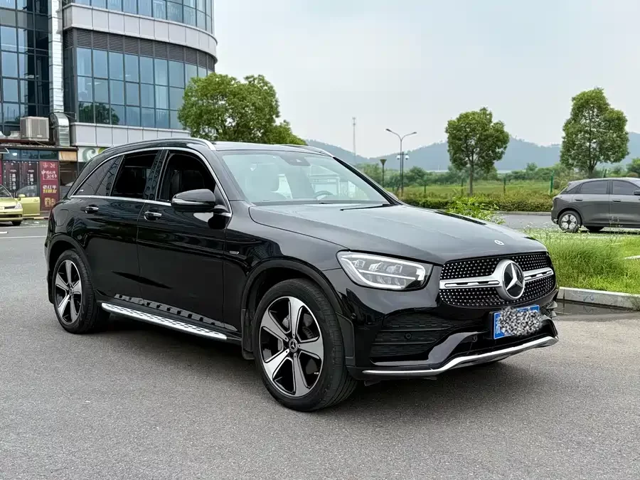 Mercedes Benz GLC