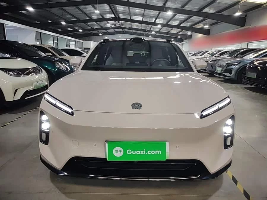 NIO ET5T