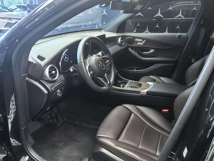 Mercedes Benz GLC