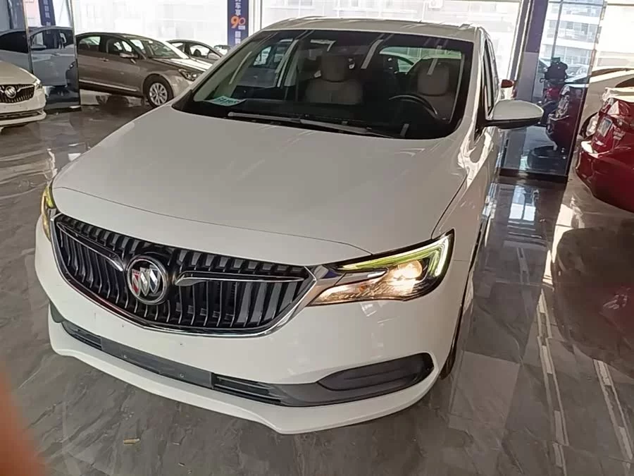 Buick GL6