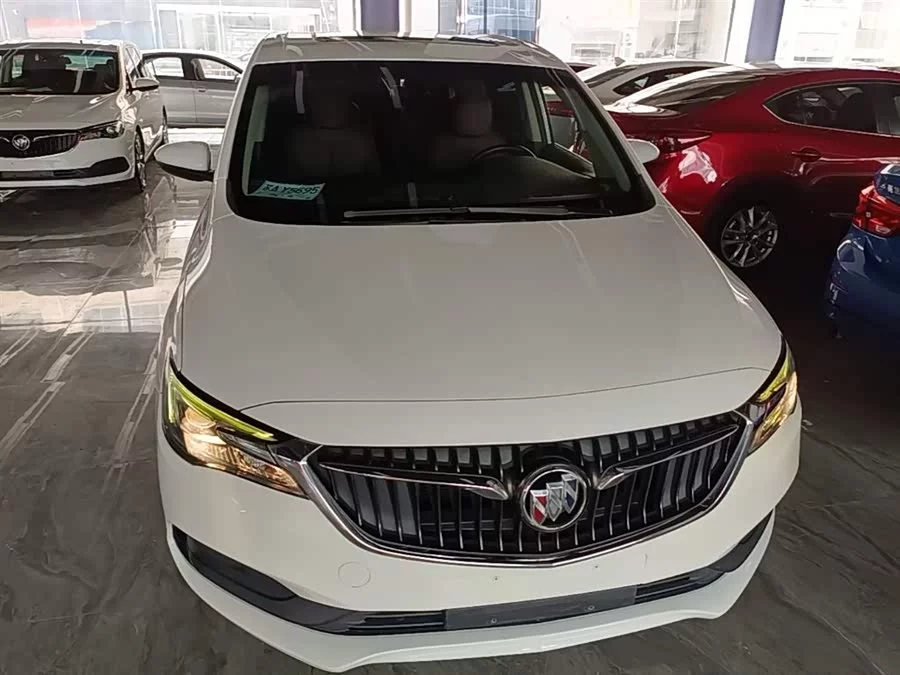 Buick GL6